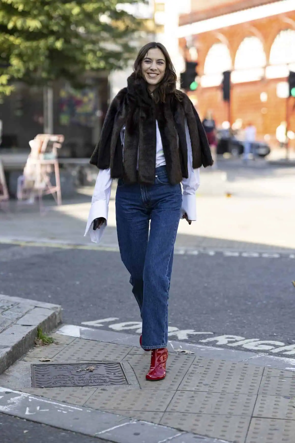 London-str-S24-0843-scaled