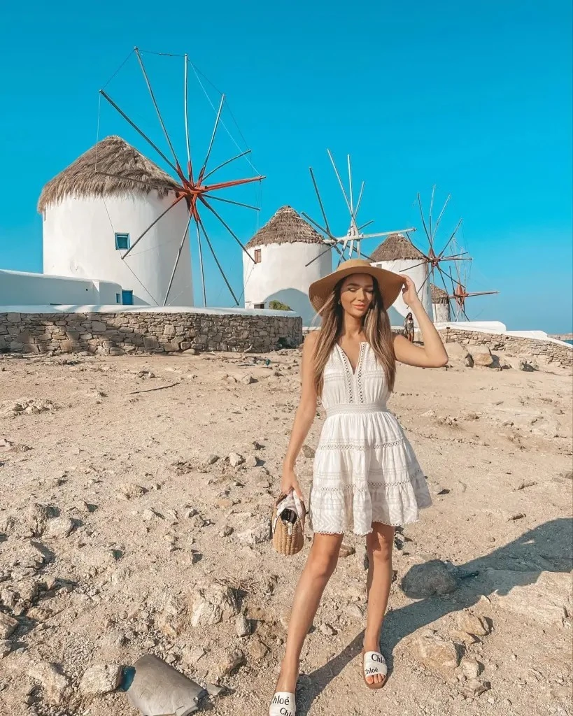 White-Bohemian-Dress-Brown-Large-Hat-and-Chloe-Sandals