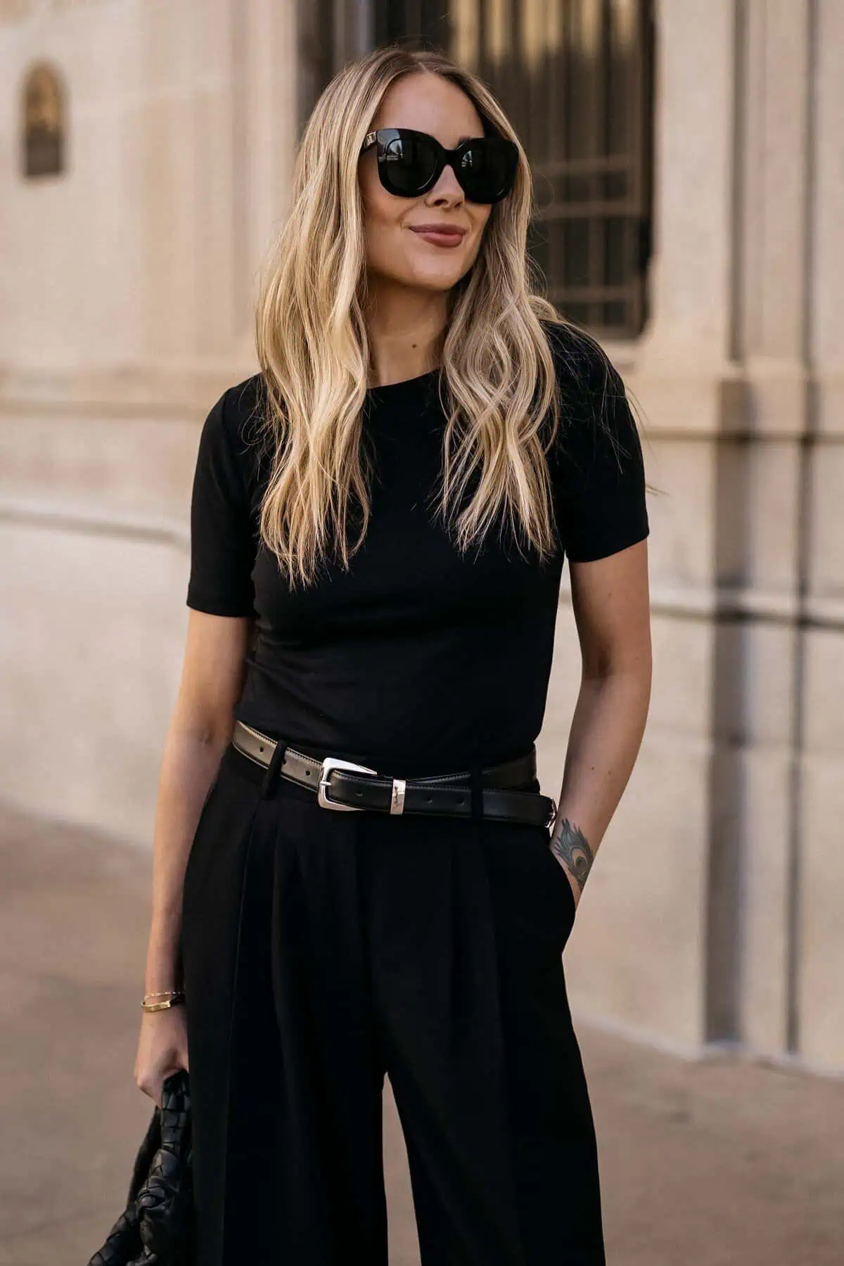 Fashion-Jackson-Wearing-Theory-Black-Tshirt-Black-Trousers-Khaite-Black-Benny-Belt-Spring-Workwear