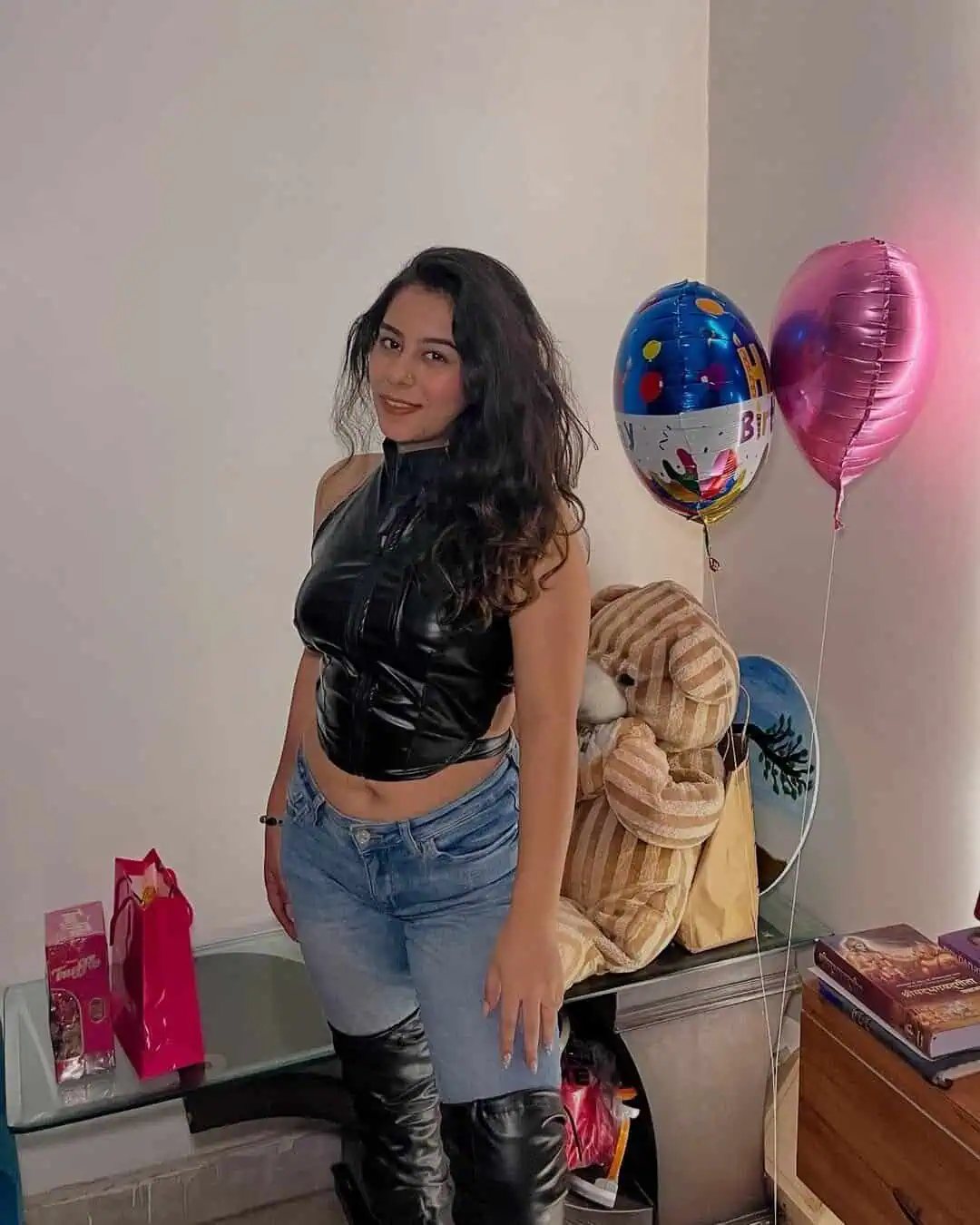 I am the type you would write songs about #birthday #pic #viral #fyp #explorepage #explore #fy