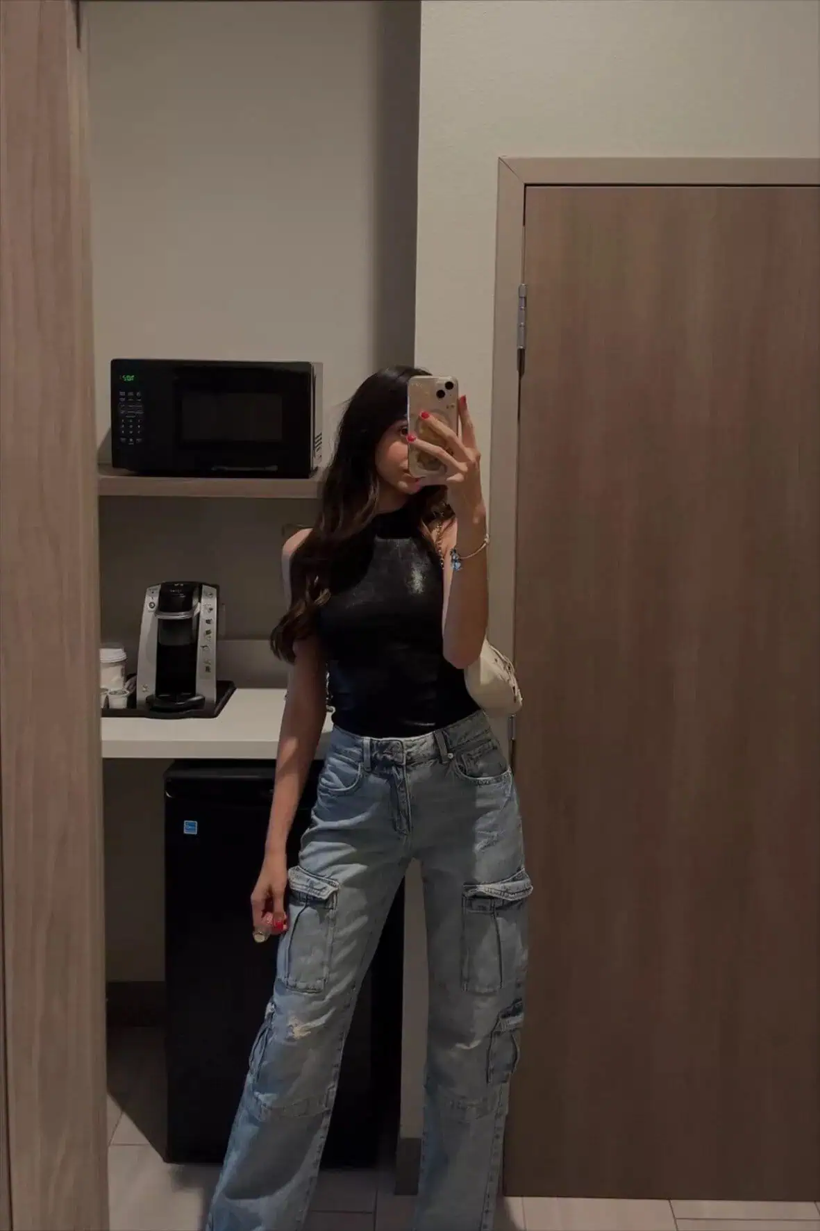 Bz.3Bv1UVf.uYaU4cINo