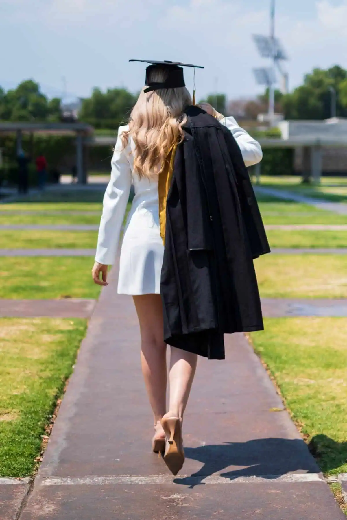 05ASK-VANESSA-superJumbo