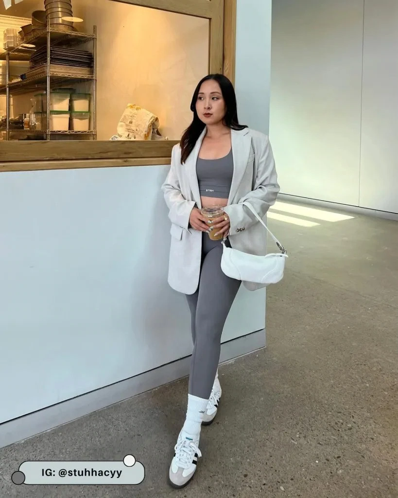 Gray-Leggings-Outfit-Ideas-4-819x1024