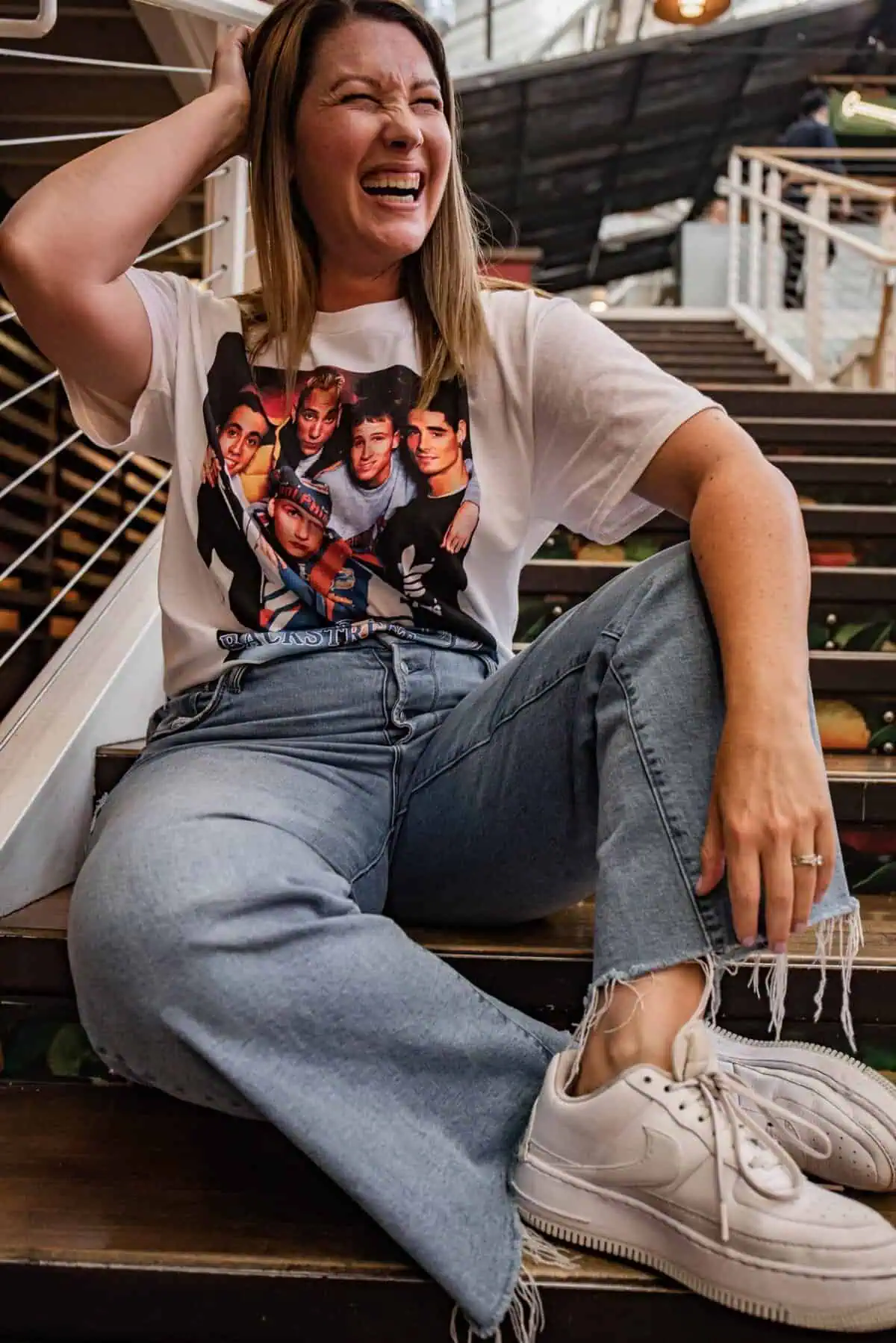 backstreet-boys-tee-stairs-6-scaled