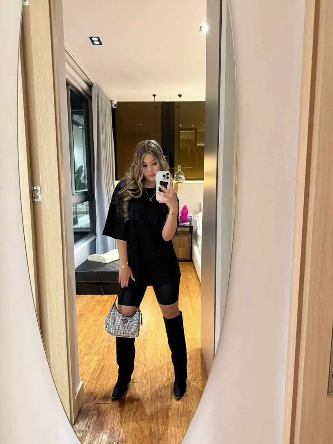 530177297_18516240100036150_909671376886909_n