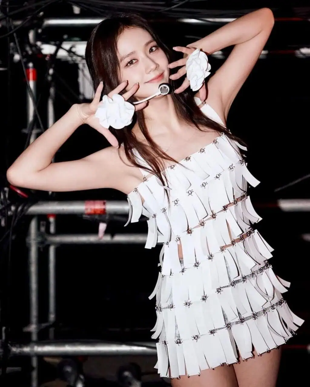 May-1-jisoo-1024x1280