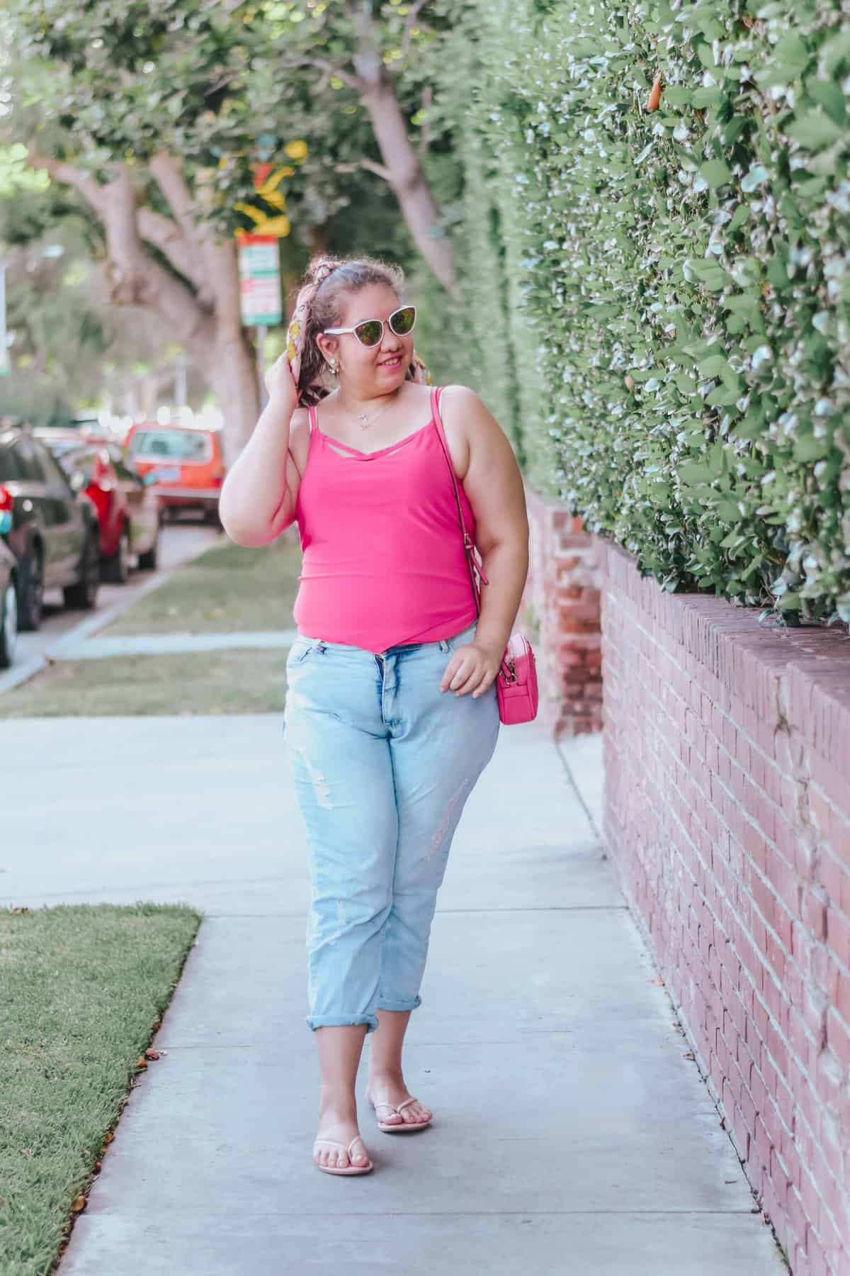 A-My-Curvy-Girl-Summer-Uniform-Outfit-1-FXF