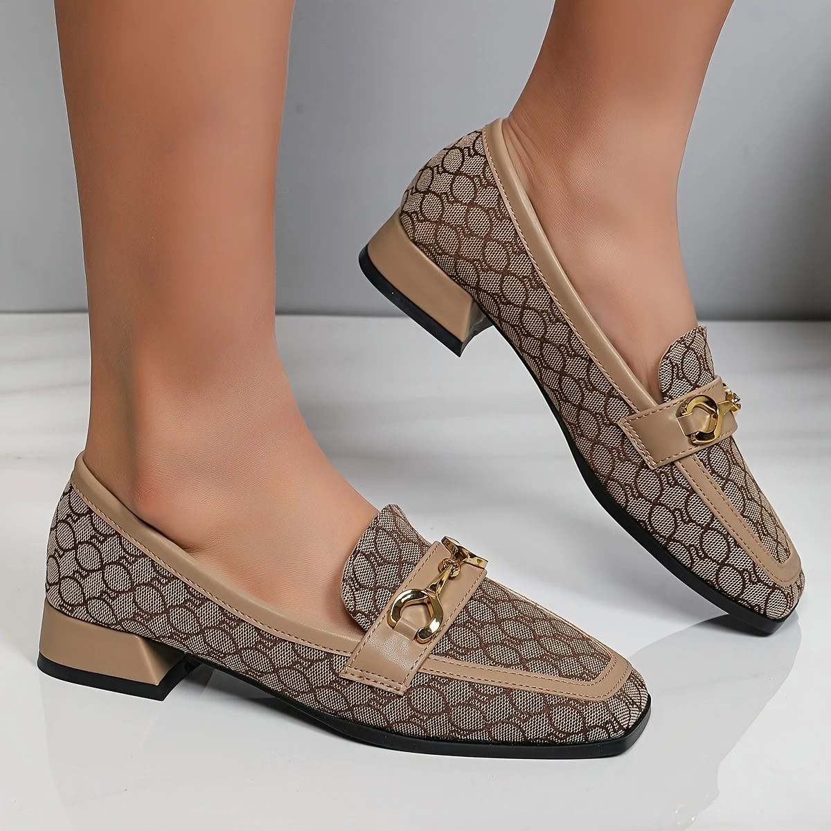 860e1155-c345-40ce-9414-6a2530272752